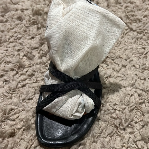 Vintage Prada Women's Black Nylon Strap Heel Sandals 37 with dust bag - Picture 3 of 8